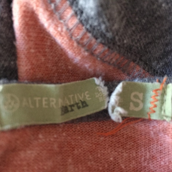 ALTERNATIVE EARTH Baseball Tee Relaxed Heathered - Picture 3 of 3